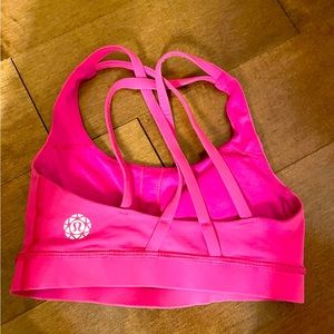 Lululemon Size 4 pink bra!